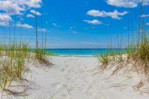Sugar Sand Retreat – 3-Bed, 2-Bath Beach Getaway with Private Pool, Sleeps 8!